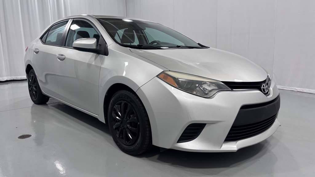 Photo 3 of this TOYOTA COROLLA L