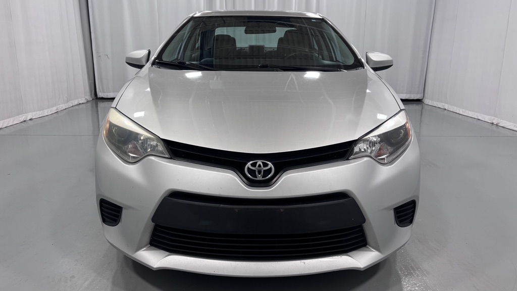 Photo 2 of this TOYOTA COROLLA L