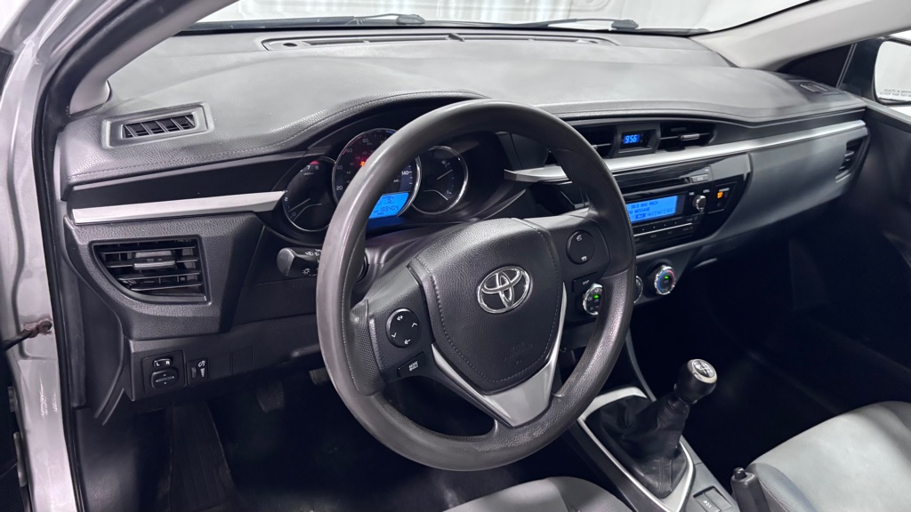 Photo 9 of this TOYOTA COROLLA L