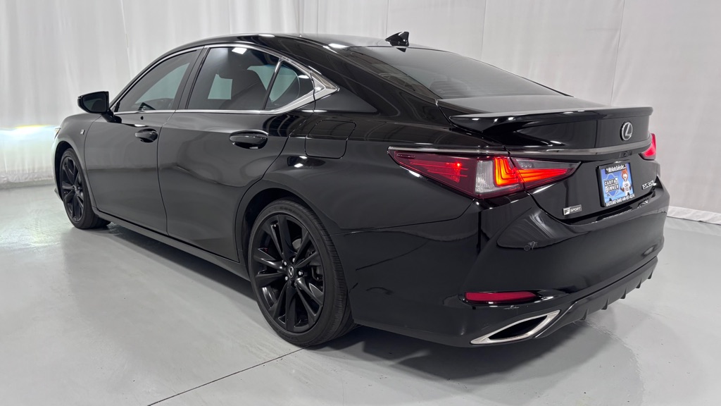 Photo 7 of this LEXUS ES 350 F SPORT