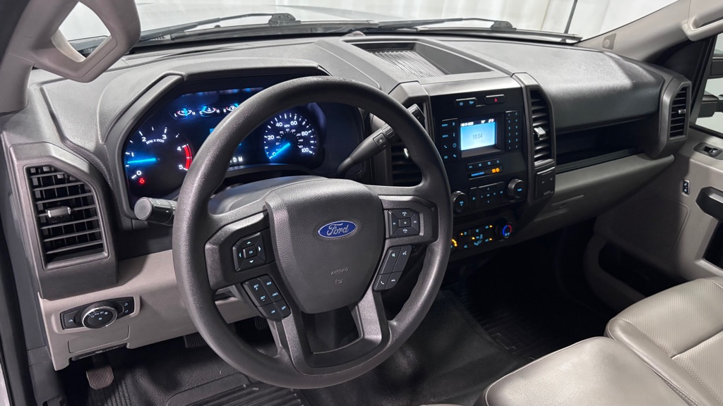 Photo 9 of this FORD F250 SUPER DUTY