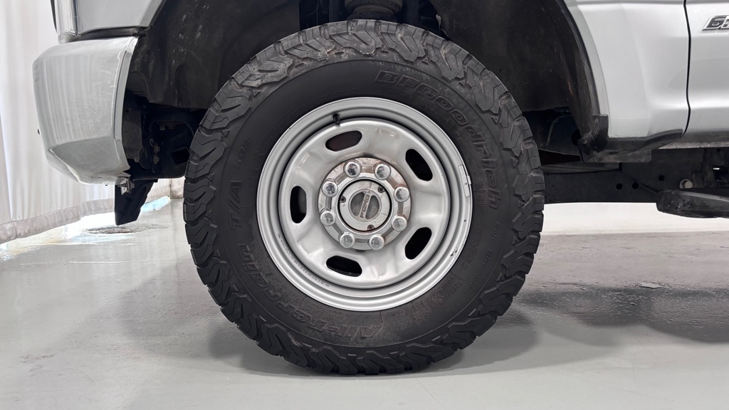 Photo 31 of this FORD F250 SUPER DUTY