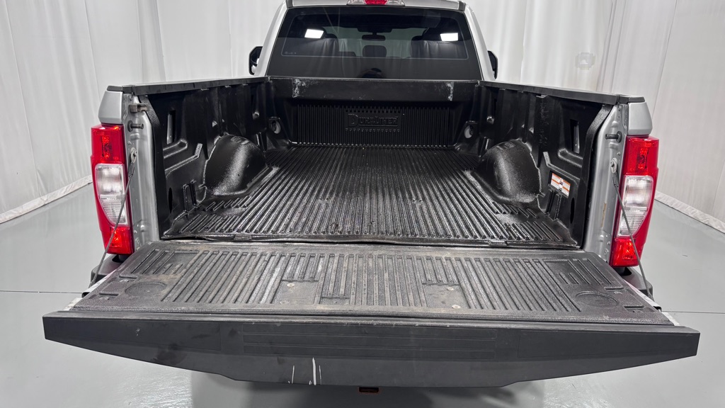 Photo 29 of this FORD F250 SUPER DUTY