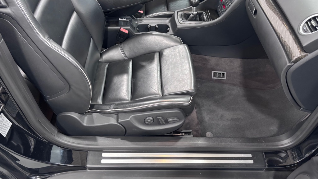 Photo 27 of this AUDI S4 QUATTRO CABR