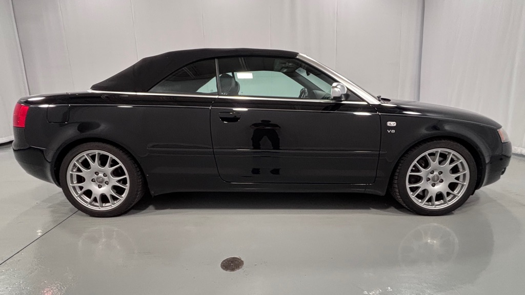 Photo 4 of this AUDI S4 QUATTRO CABR