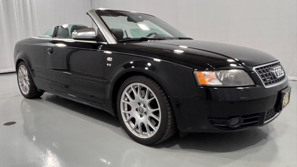 Photo 11 of this AUDI S4 QUATTRO CABR