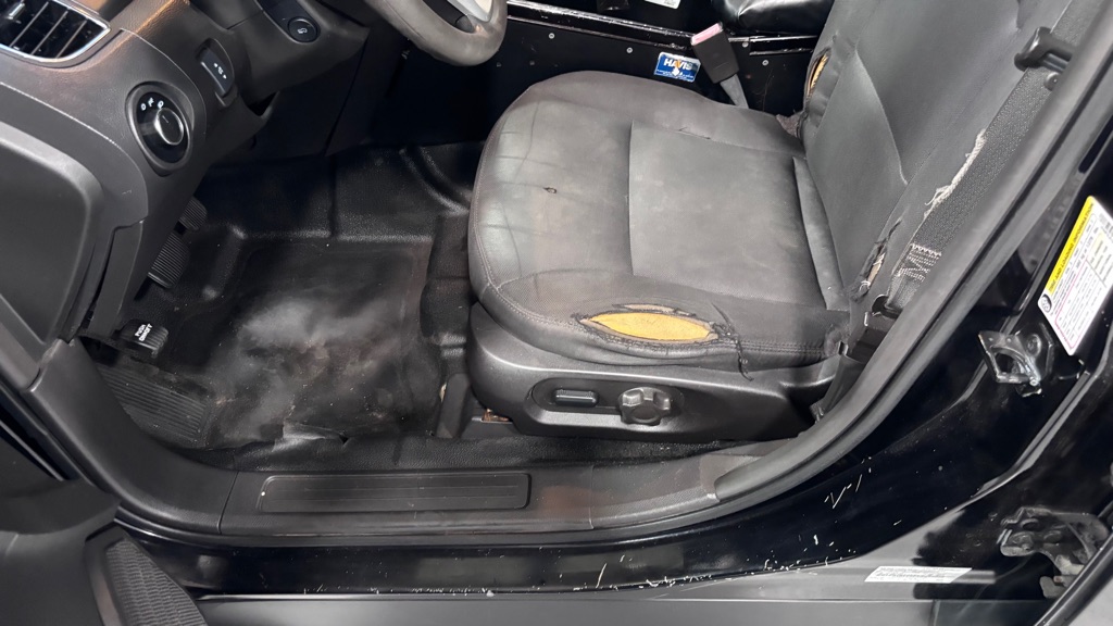 Photo 11 of this FORD TAURUS POLICE I