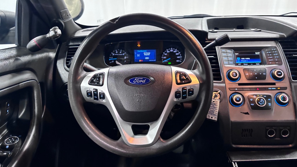 Photo 13 of this FORD TAURUS POLICE I
