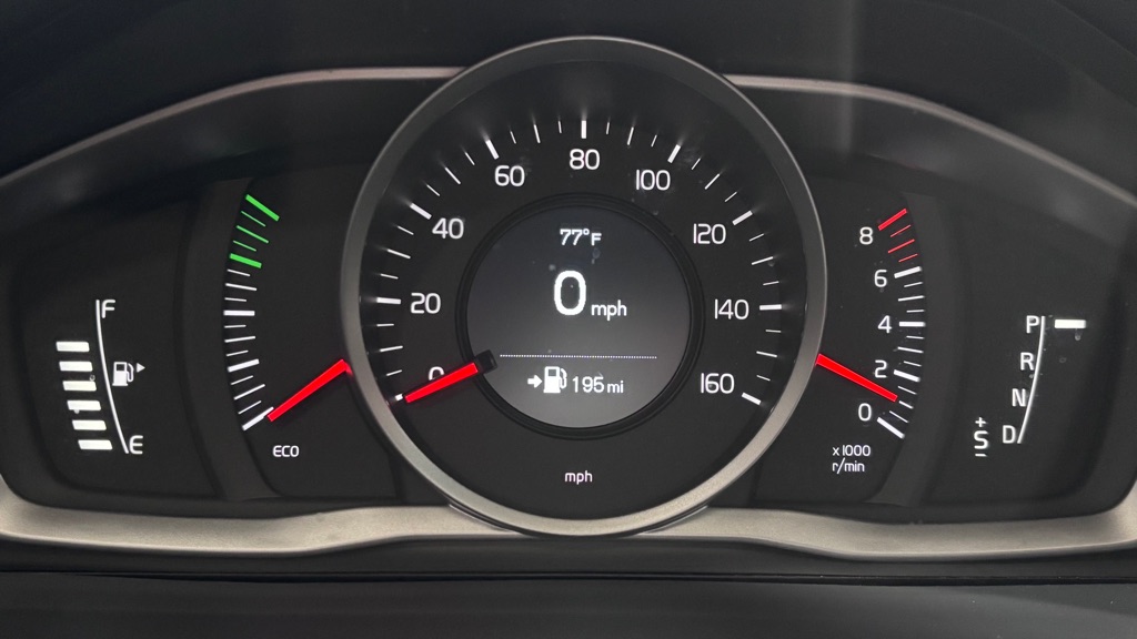 Photo 14 of this VOLVO S60 DYNAMIC