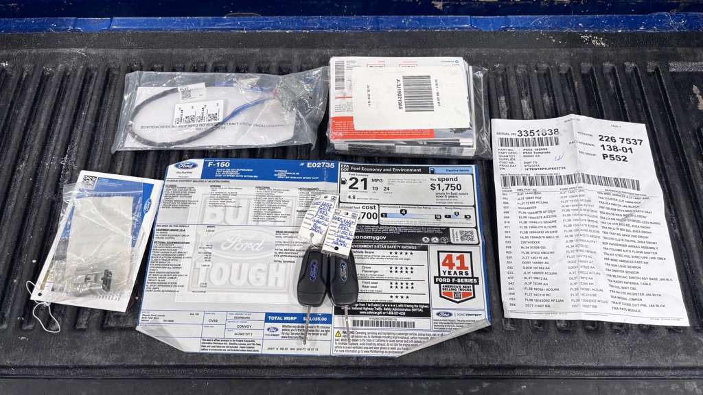 Photo 35 of this FORD F150 XL SUPERCW