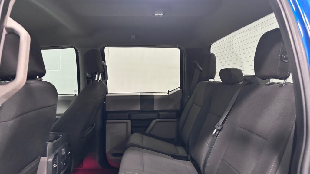 Photo 23 of this FORD F150 XL SUPERCW