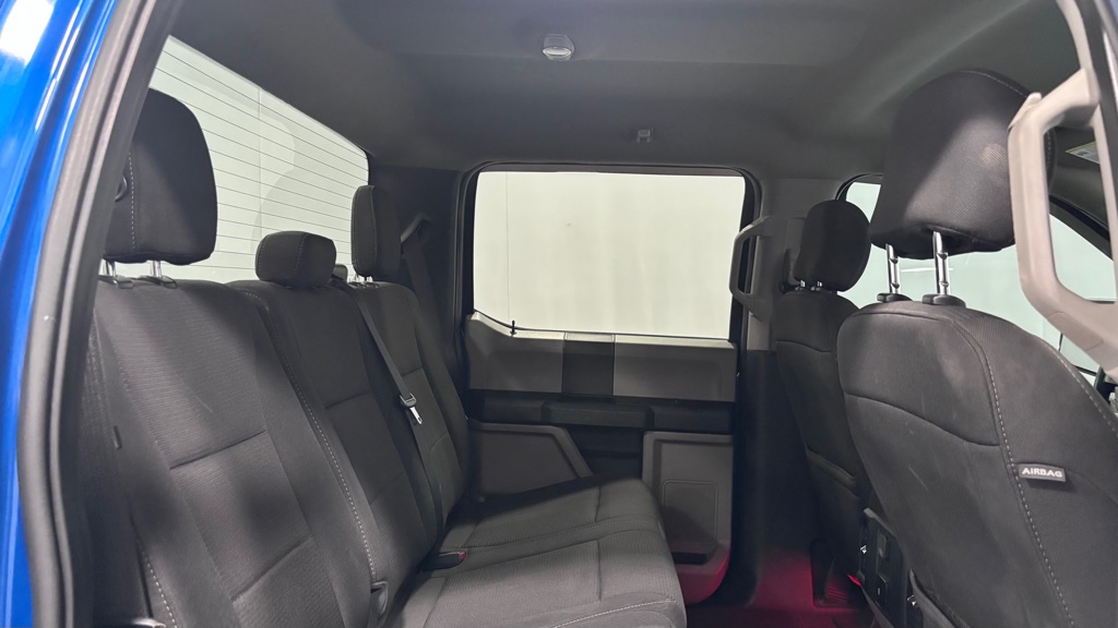 Photo 26 of this FORD F150 XL SUPERCW