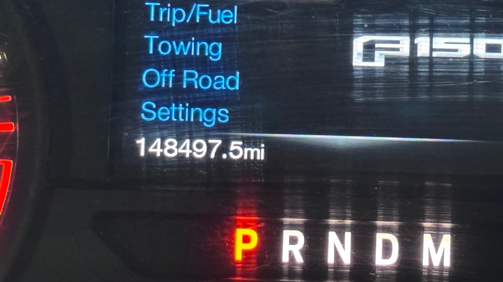 Photo 15 of this FORD F150 XL SUPERCW