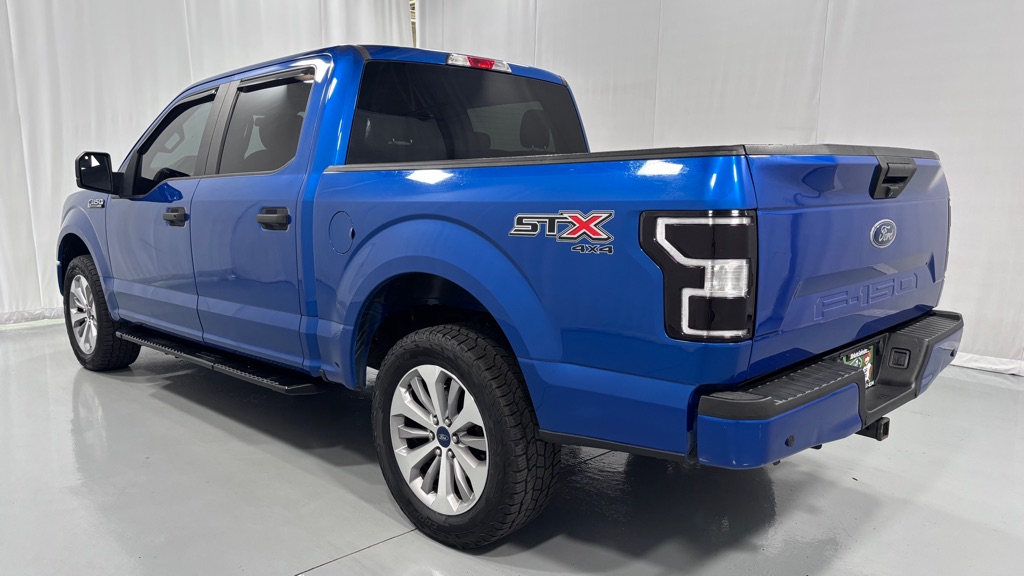 Photo 7 of this FORD F150 XL SUPERCW