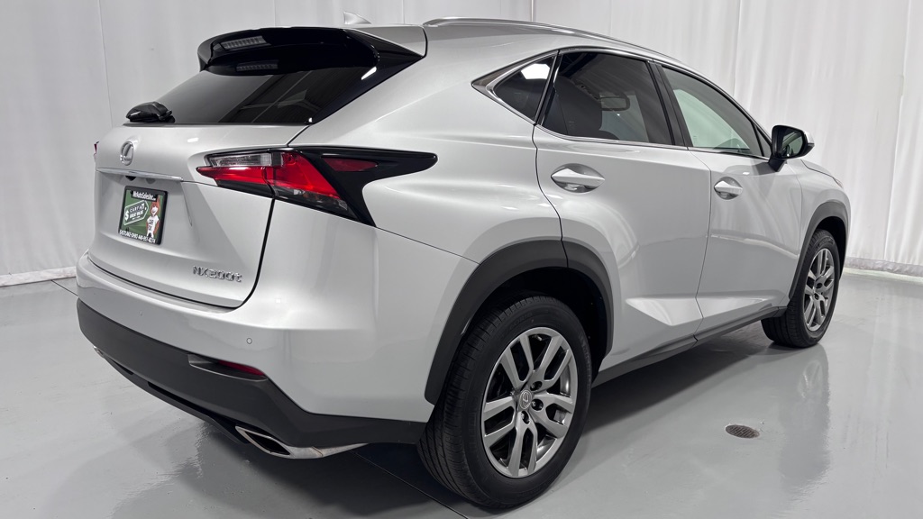 Photo 5 of this LEXUS NX 200T