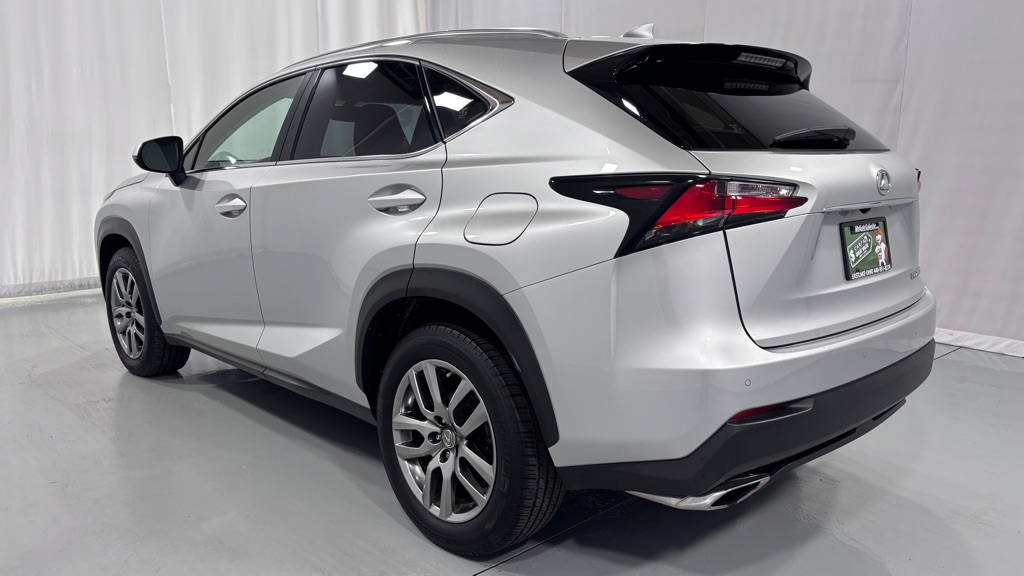 Photo 7 of this LEXUS NX 200T