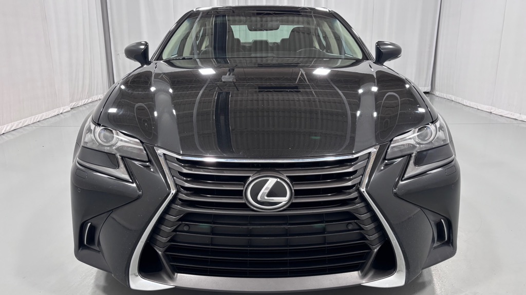 Photo 2 of this LEXUS GS 350 AWD
