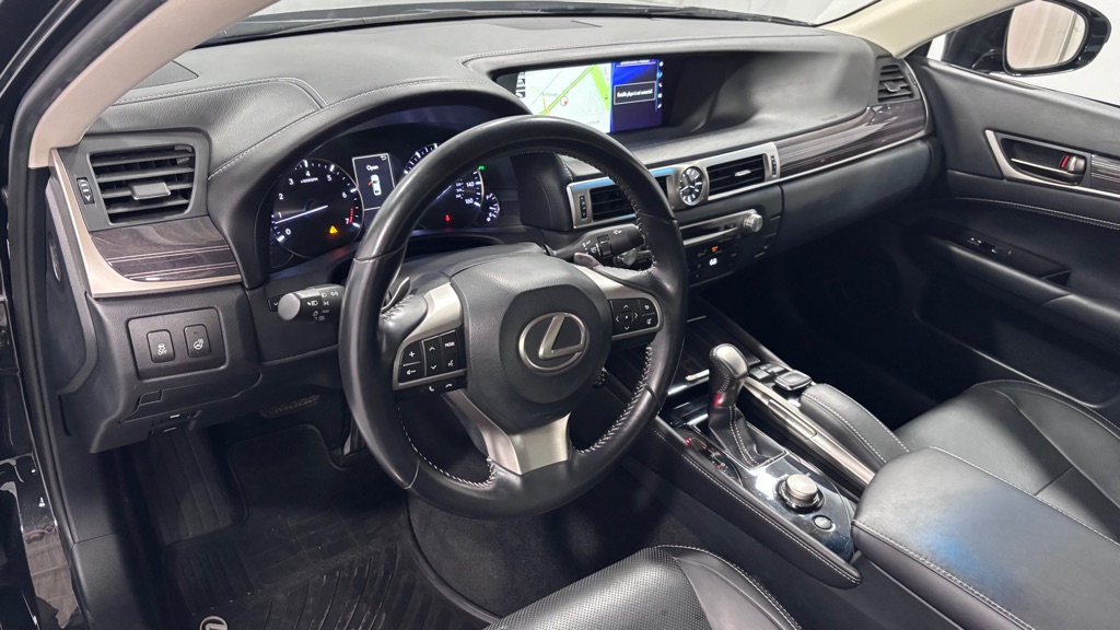 Photo 9 of this LEXUS GS 350 AWD