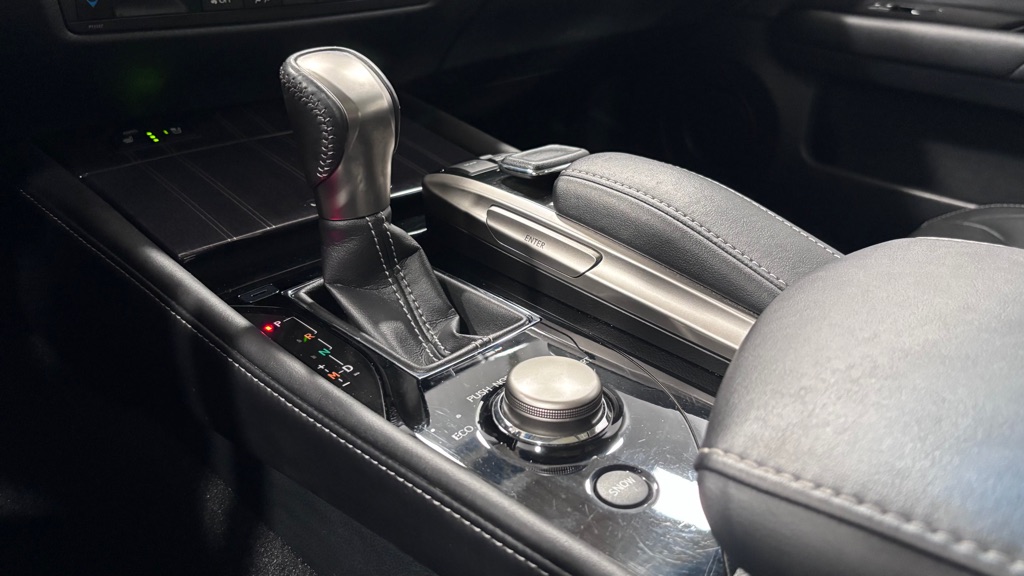 Photo 16 of this LEXUS GS 350 AWD