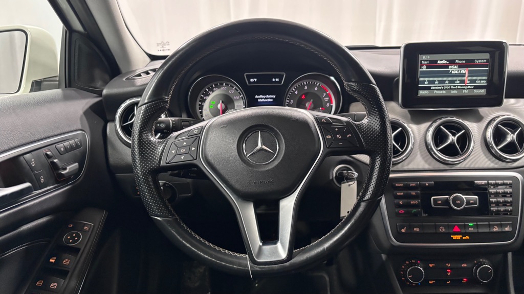Photo 13 of this MERCEDES-BENZ GLA 250 4MATIC