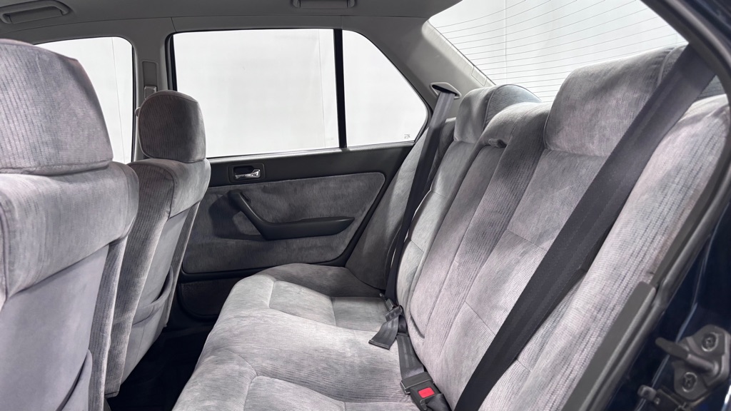 Photo 23 of this HONDA ACCORD LX
