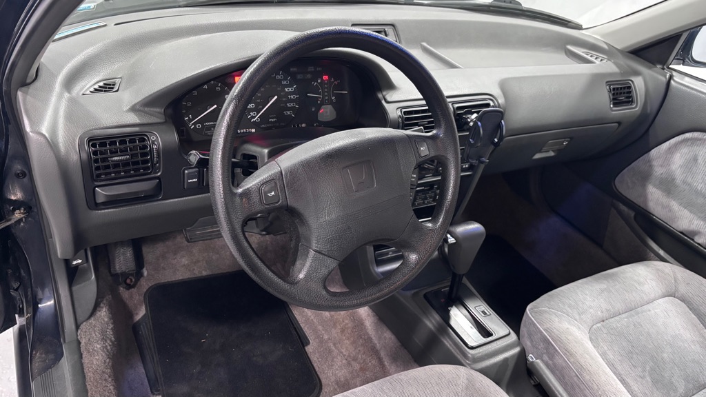 Photo 9 of this HONDA ACCORD LX