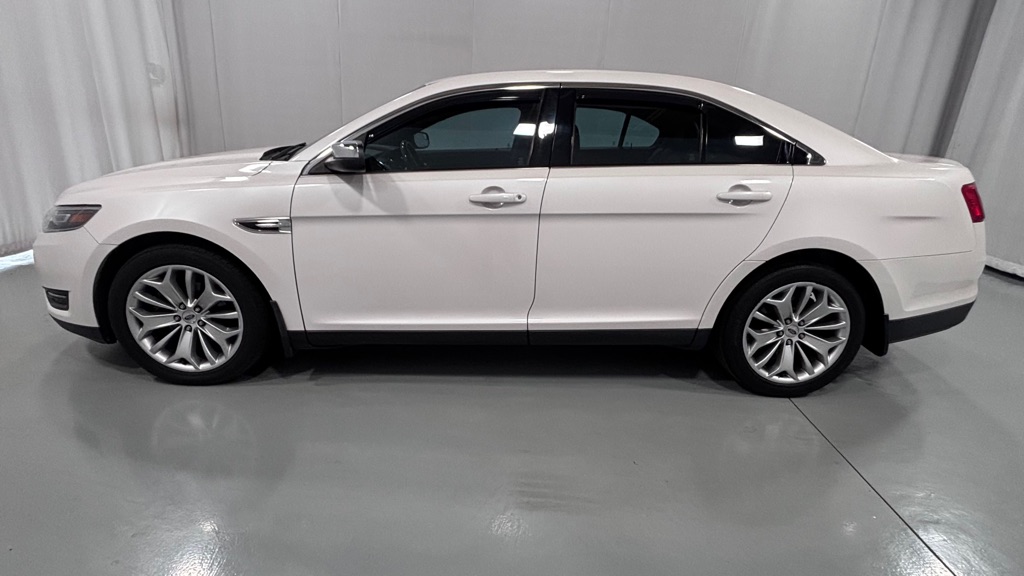 Photo 8 of this FORD TAURUS LIMITED