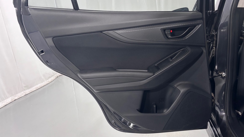 Photo 24 of this SUBARU CROSSTREK