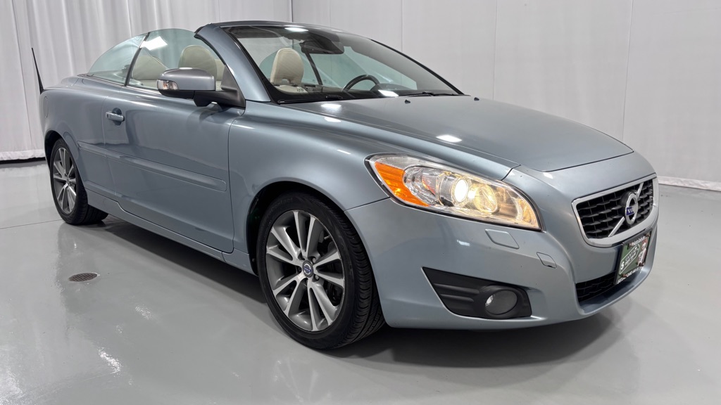 Photo 11 of this VOLVO C70 T5