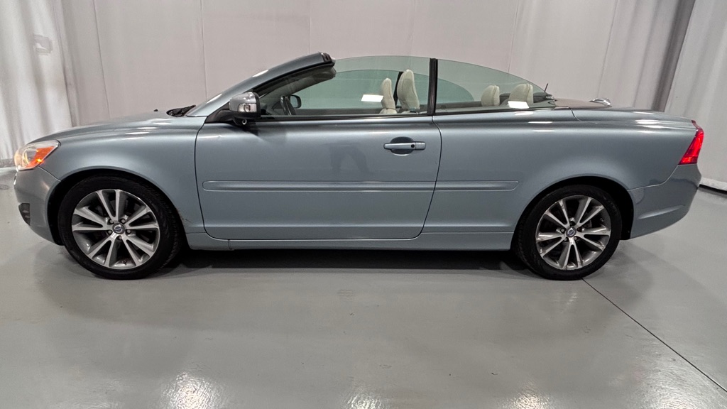 Photo 16 of this VOLVO C70 T5
