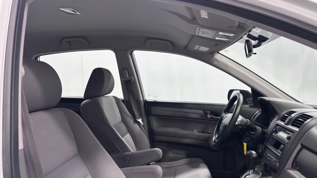 Photo 20 of this HONDA CR-V LX