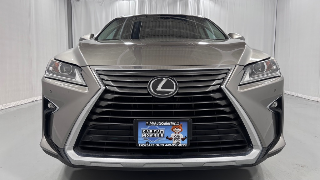 Photo 2 of this LEXUS RX 350
