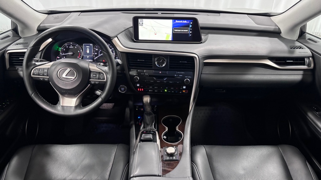 Photo 10 of this LEXUS RX 350