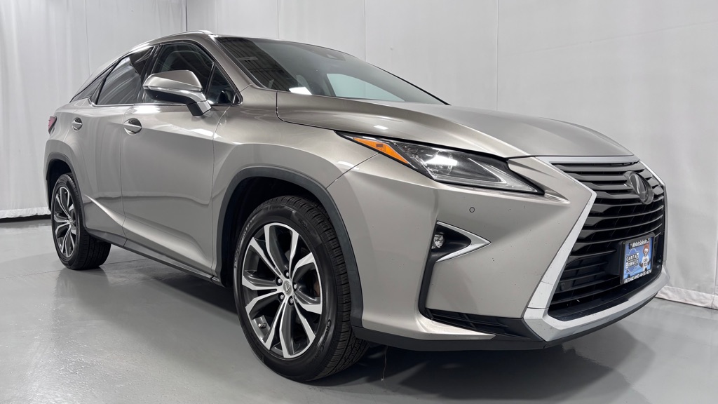 Photo 3 of this LEXUS RX 350