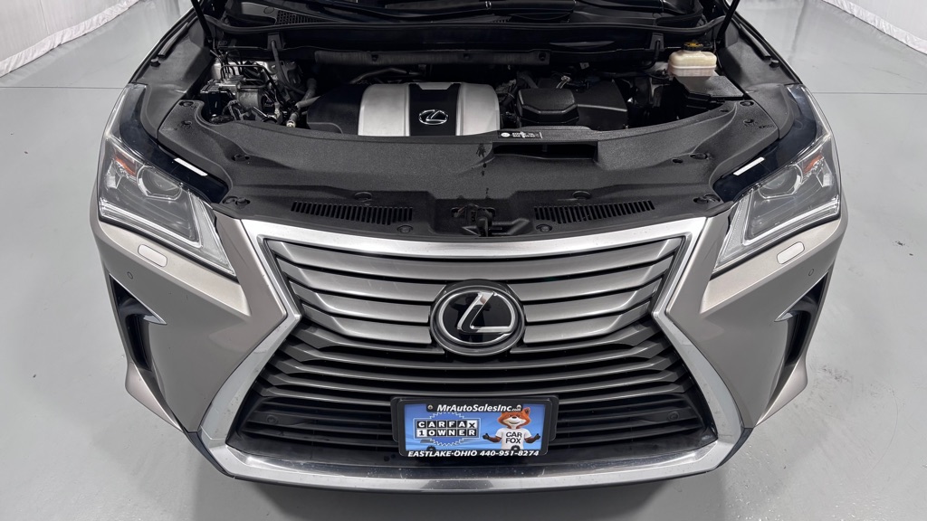 Photo 30 of this LEXUS RX 350