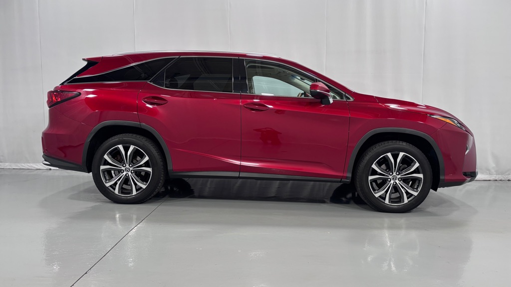 Photo 4 of this LEXUS RX 350 L