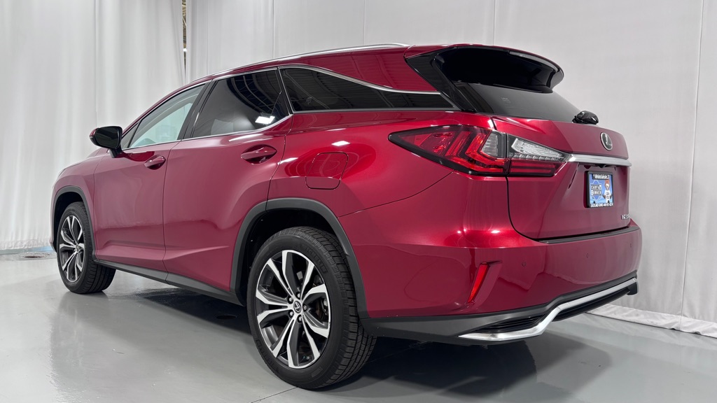 Photo 7 of this LEXUS RX 350 L