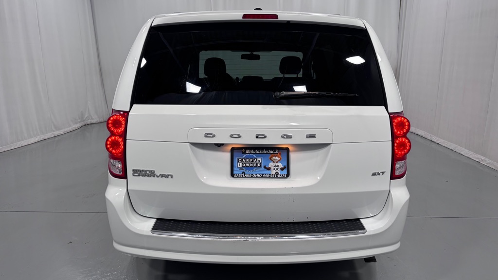 Photo 6 of this DODGE GRAND CARAVAN
