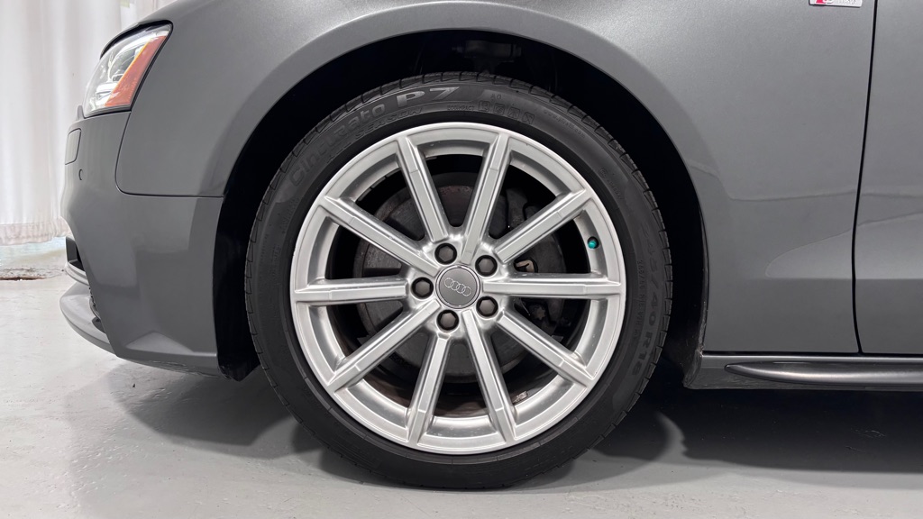 Photo 36 of this AUDI A5 2.OT SPORT