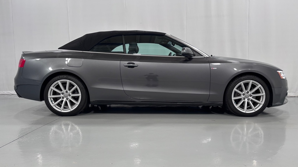 Photo 4 of this AUDI A5 2.OT SPORT