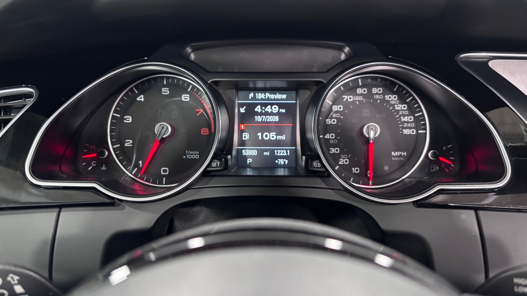 Photo 22 of this AUDI A5 2.OT SPORT