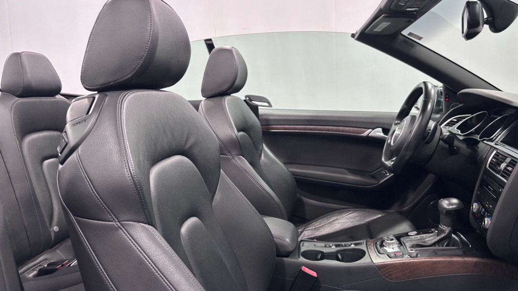 Photo 28 of this AUDI A5 2.OT SPORT