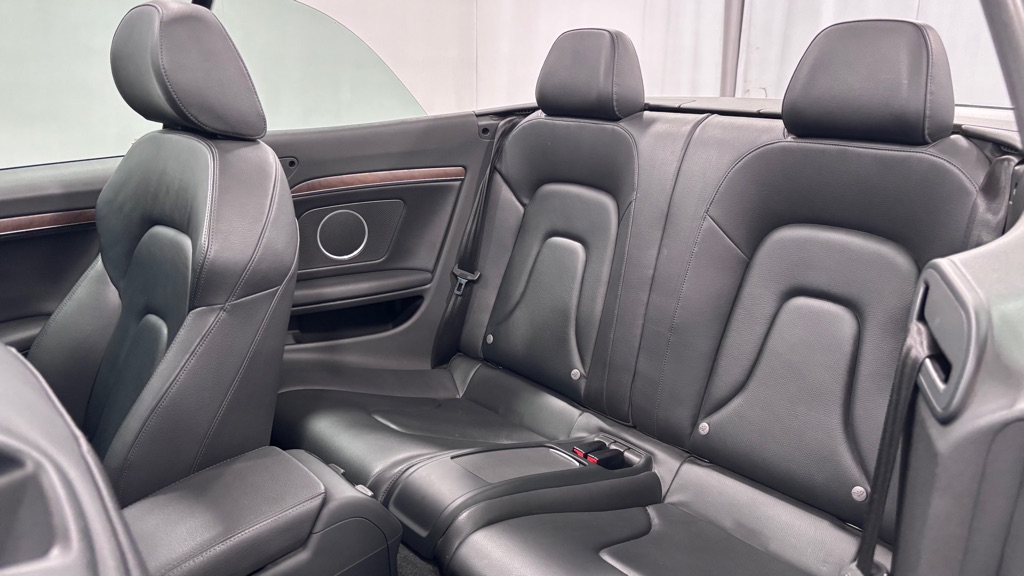 Photo 31 of this AUDI A5 2.OT SPORT