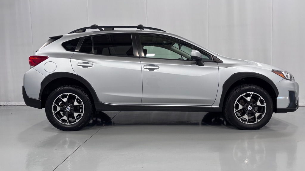 Photo 4 of this SUBARU CROSSTREK