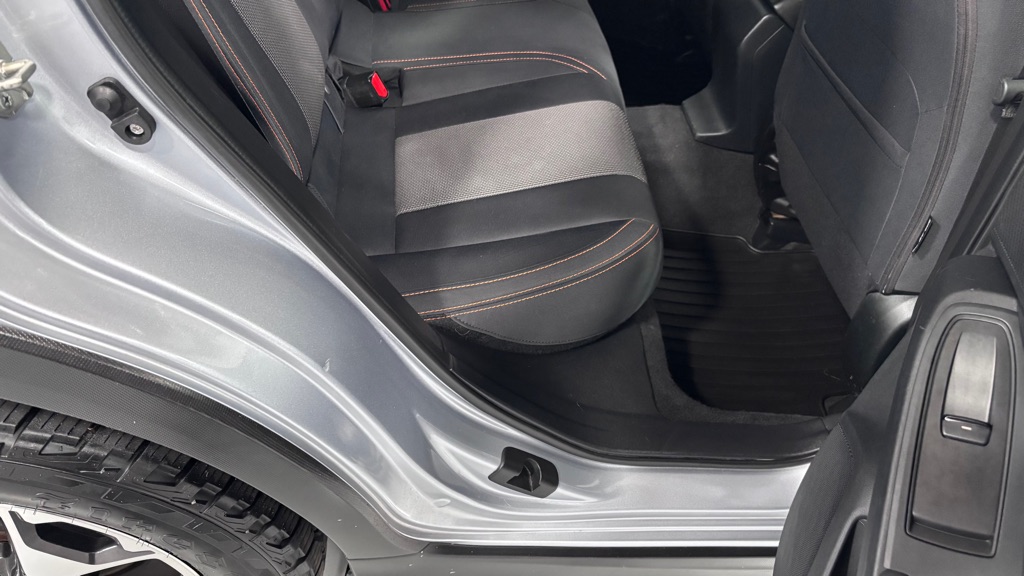 Photo 25 of this SUBARU CROSSTREK