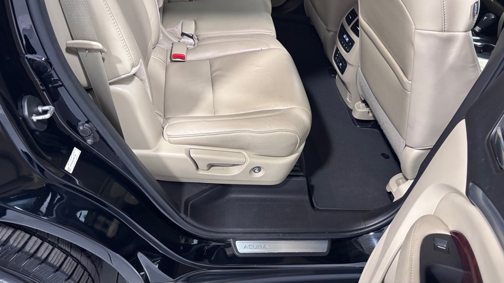 Photo 25 of this ACURA MDX TECHNOLOGY