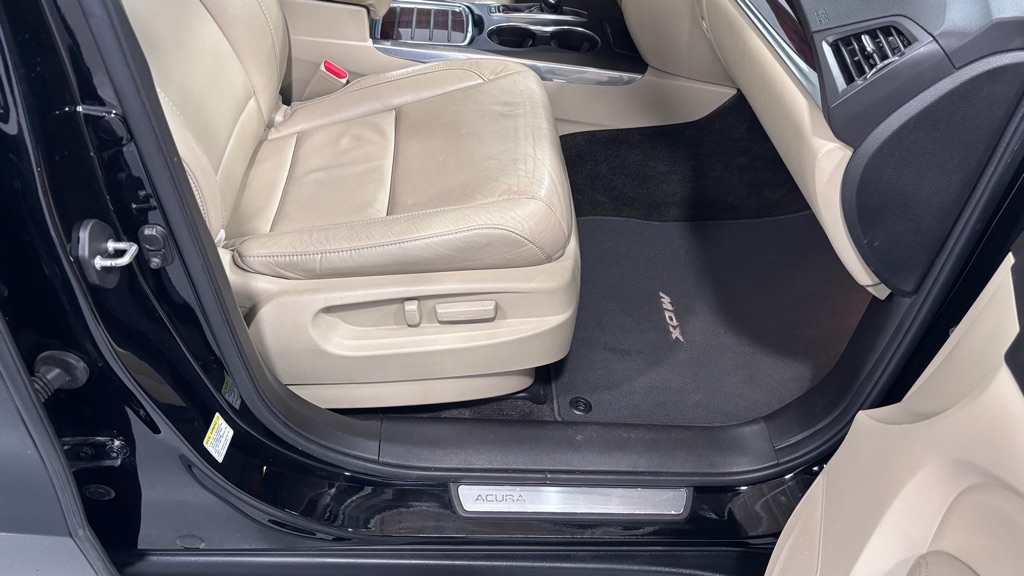 Photo 19 of this ACURA MDX TECHNOLOGY