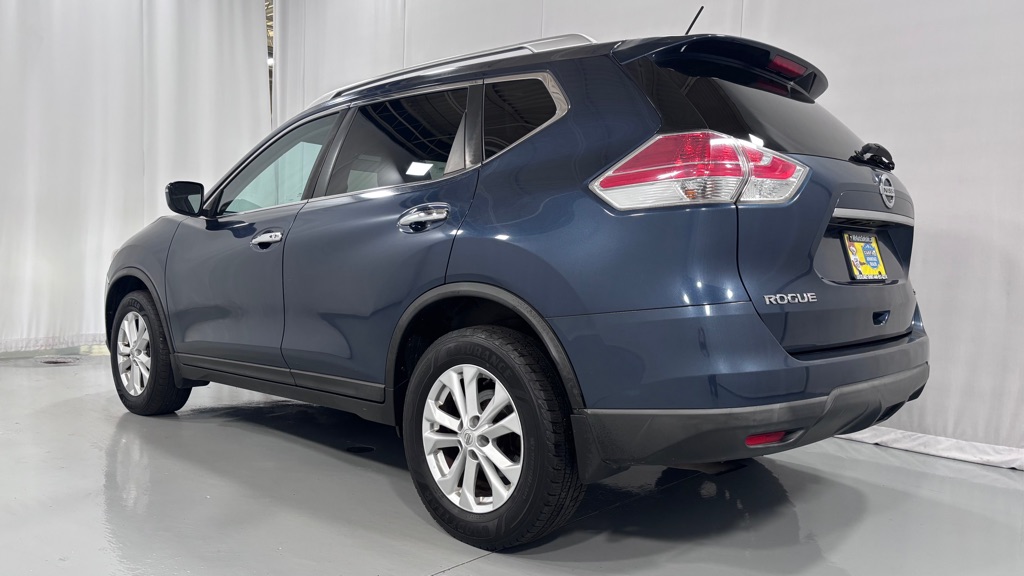Photo 7 of this NISSAN ROGUE SV