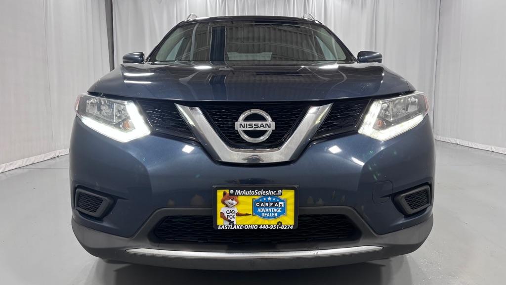 Photo 2 of this NISSAN ROGUE SV