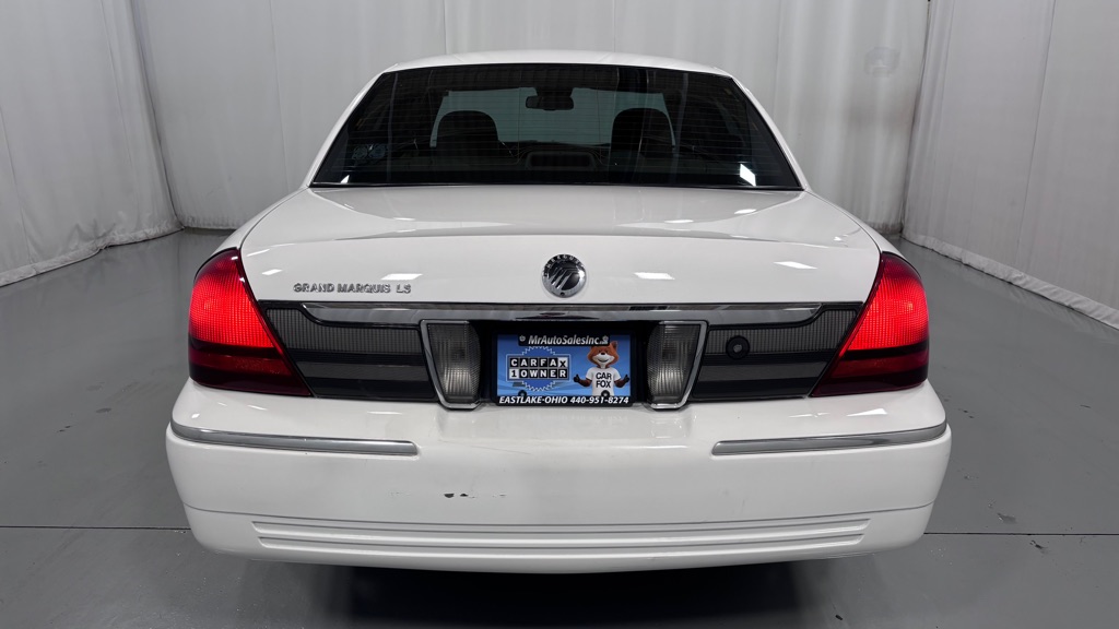 Photo 6 of this MERCURY GRAND MARQUIS